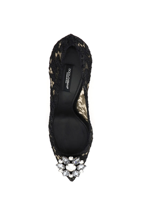 Đôi giày cao gót đen sang trọng với trang trí hoa kim cương Bellucci