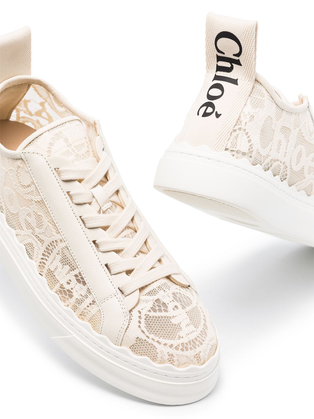 CHLOÉ Elegant Leather Sneakers for Women