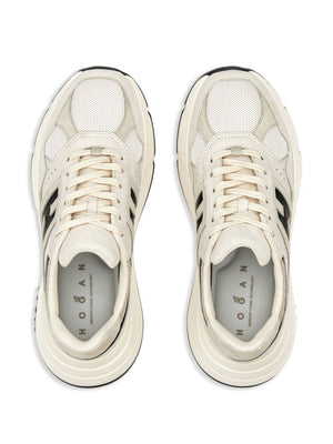 Giày Sneaker Dây Cột Màu Nude Sang Trọng