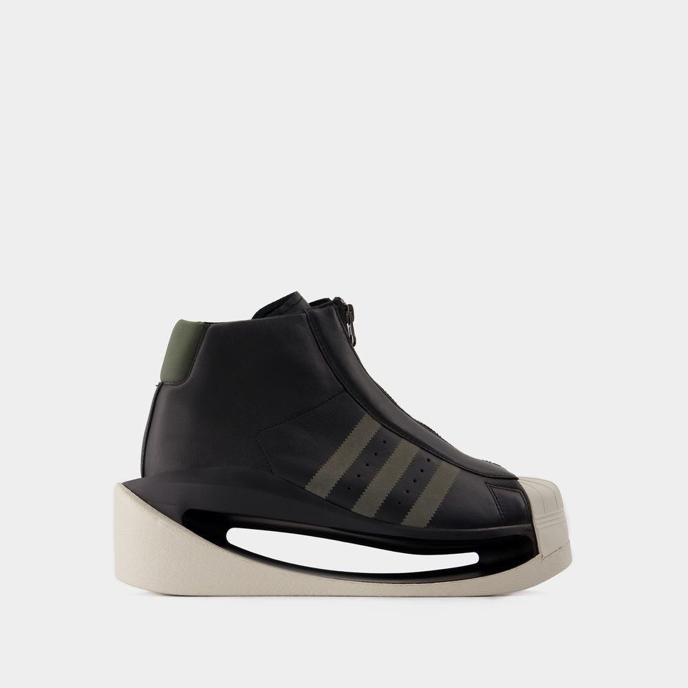 Y-3 Gendo Pro Unisex All-Season Sneaker