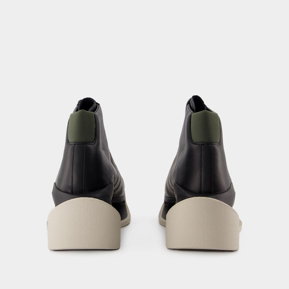 Y-3 Gendo Pro Unisex All-Season Sneaker