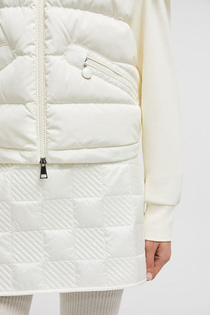 MONCLER Elegant Zip-Up Cardigan for Women