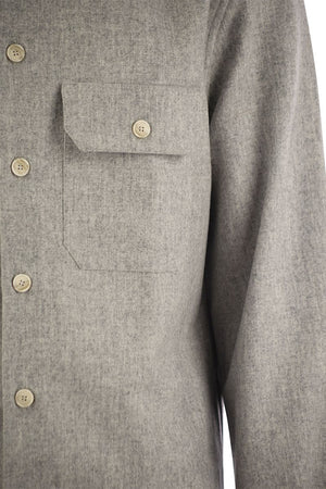 BRUNELLO CUCINELLI Luxury Virgin Wool Utility Shirt with Chest Pockets