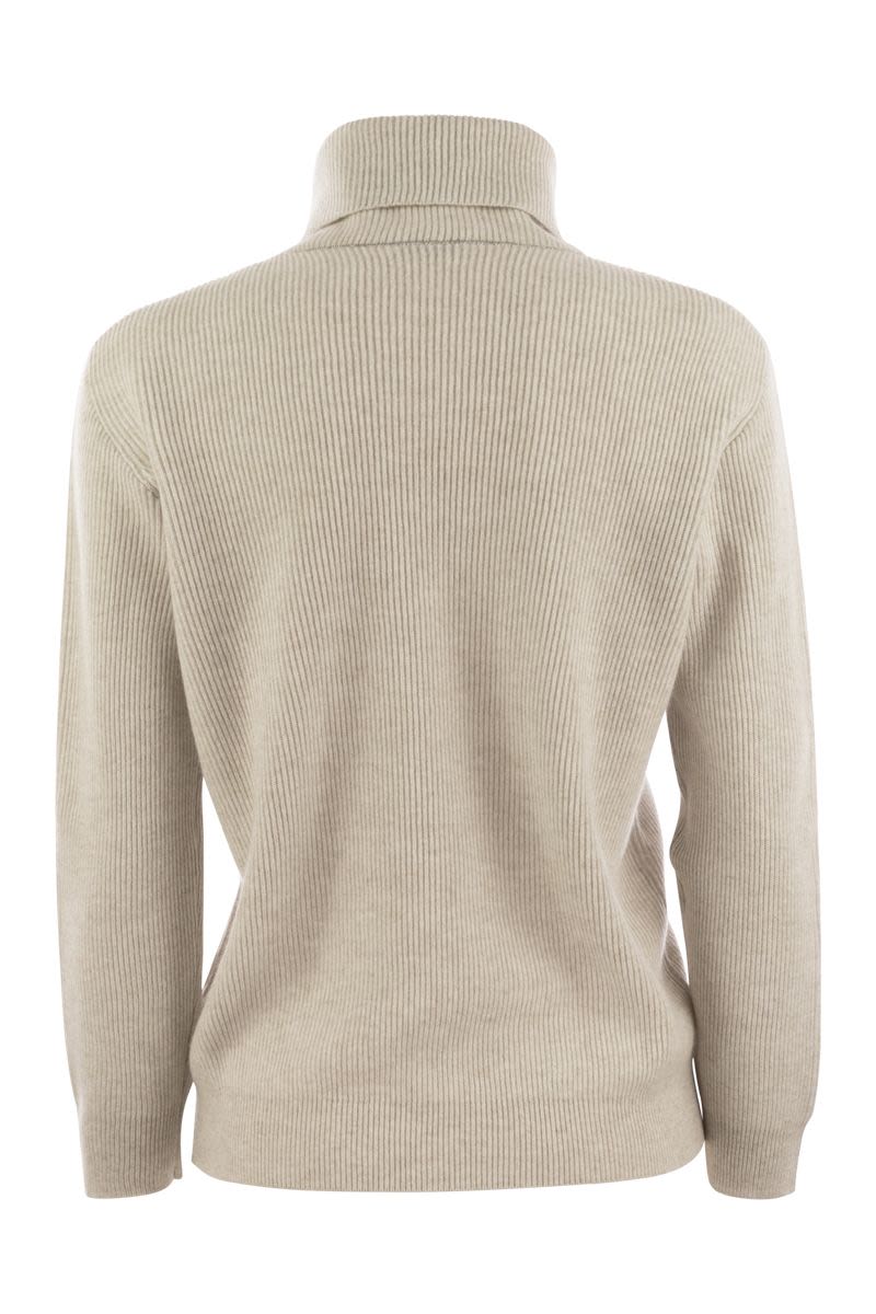 BRUNELLO CUCINELLI Luxurious Cashmere Turtleneck Sweater with Monile Embellishment