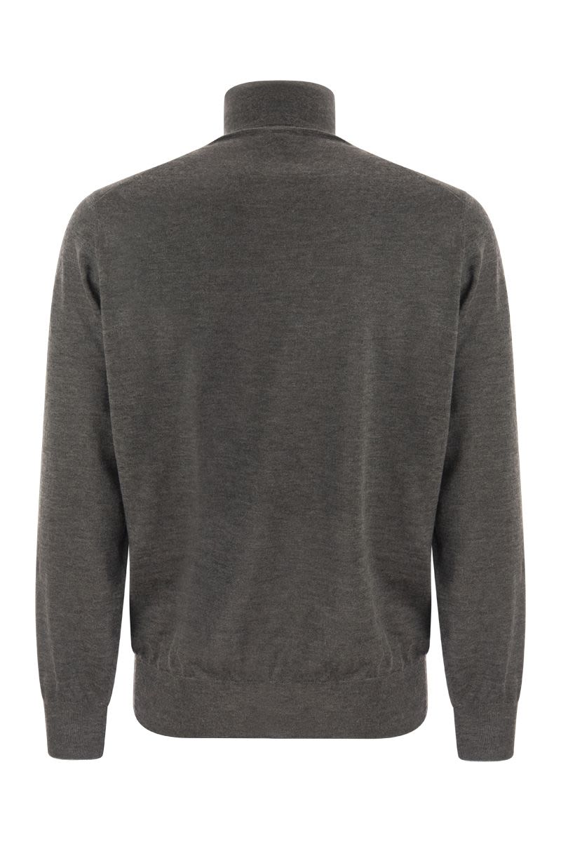 BRUNELLO CUCINELLI Men's Lightweight Cashmere and Silk Turtleneck Sweater for FW23 in Grey