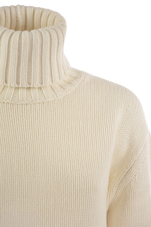 FABIANA FILIPPI Luxury Wool, Silk & Cashmere Turtleneck Sweater