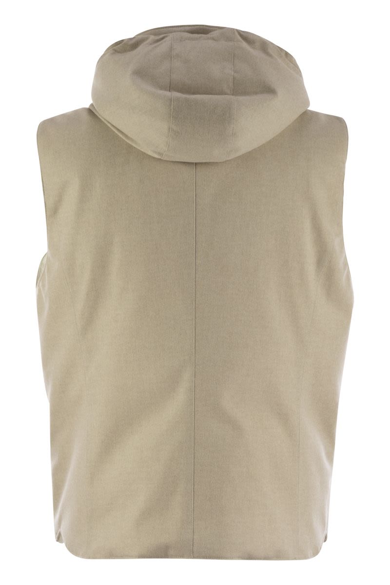 BRUNELLO CUCINELLI Elegant Sleeveless Down Vest with Detachable Hood