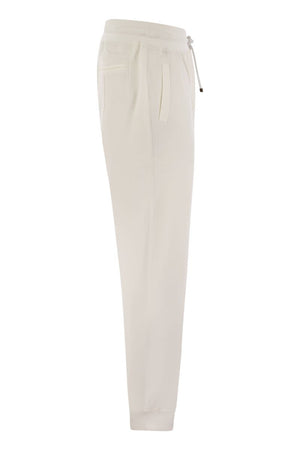 BRUNELLO CUCINELLI Elegant Cotton Fleece Pants with Crease Detail and Elastic Hem