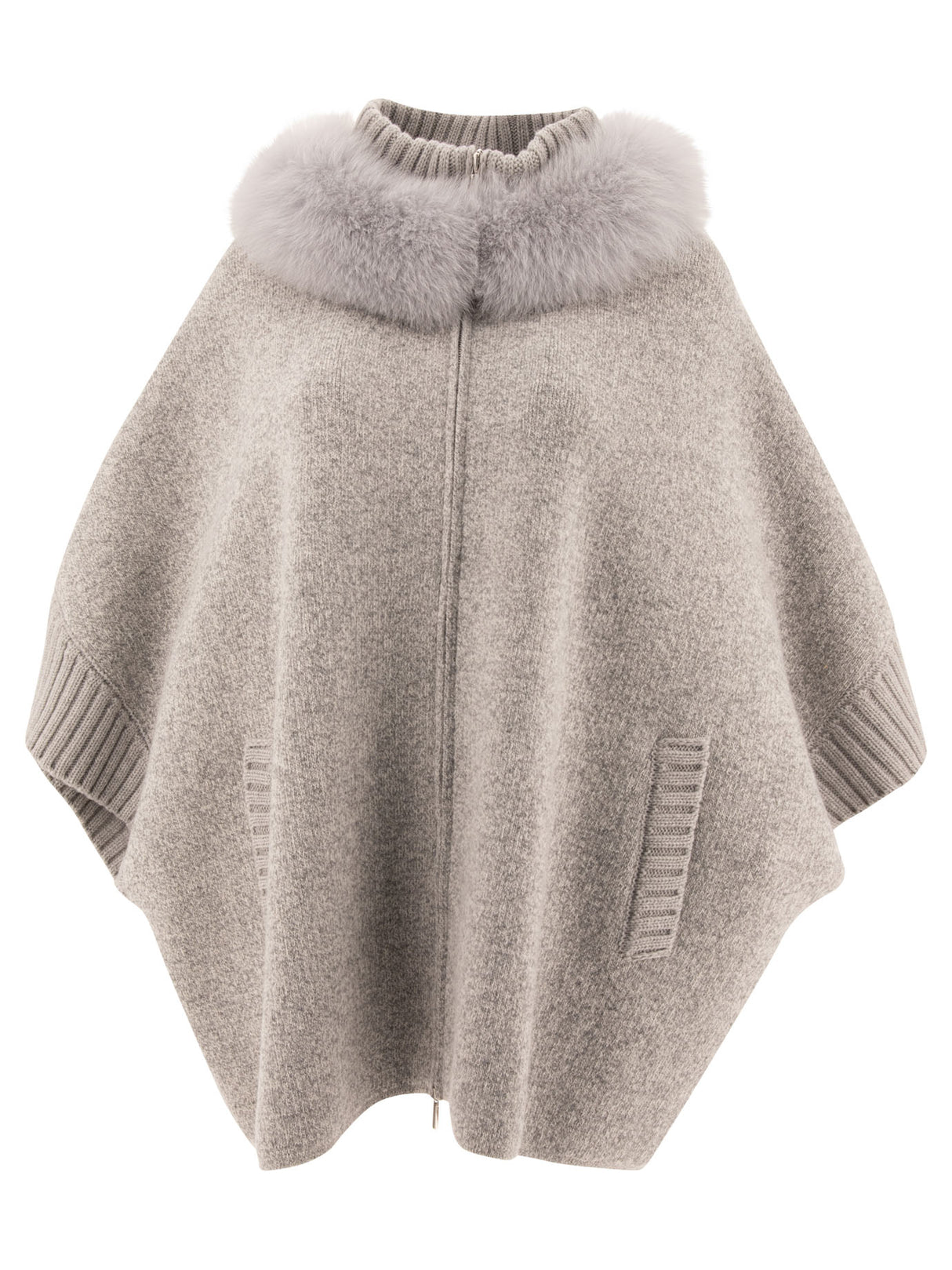 GIOVI Luxurious Cashmere-Blend Poncho