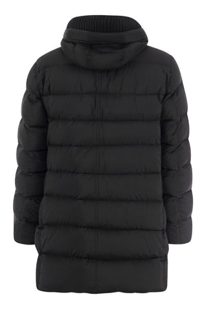 HERNO Elegant Long Down Jacket with Dual Pocket Design