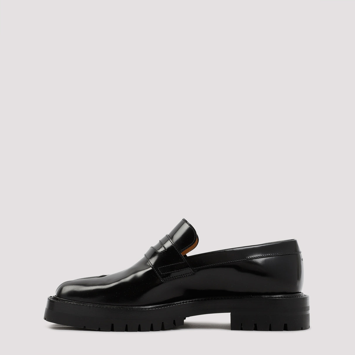 MAISON MARGIELA Tabi County Leather Loafers with 3.5cm Heel