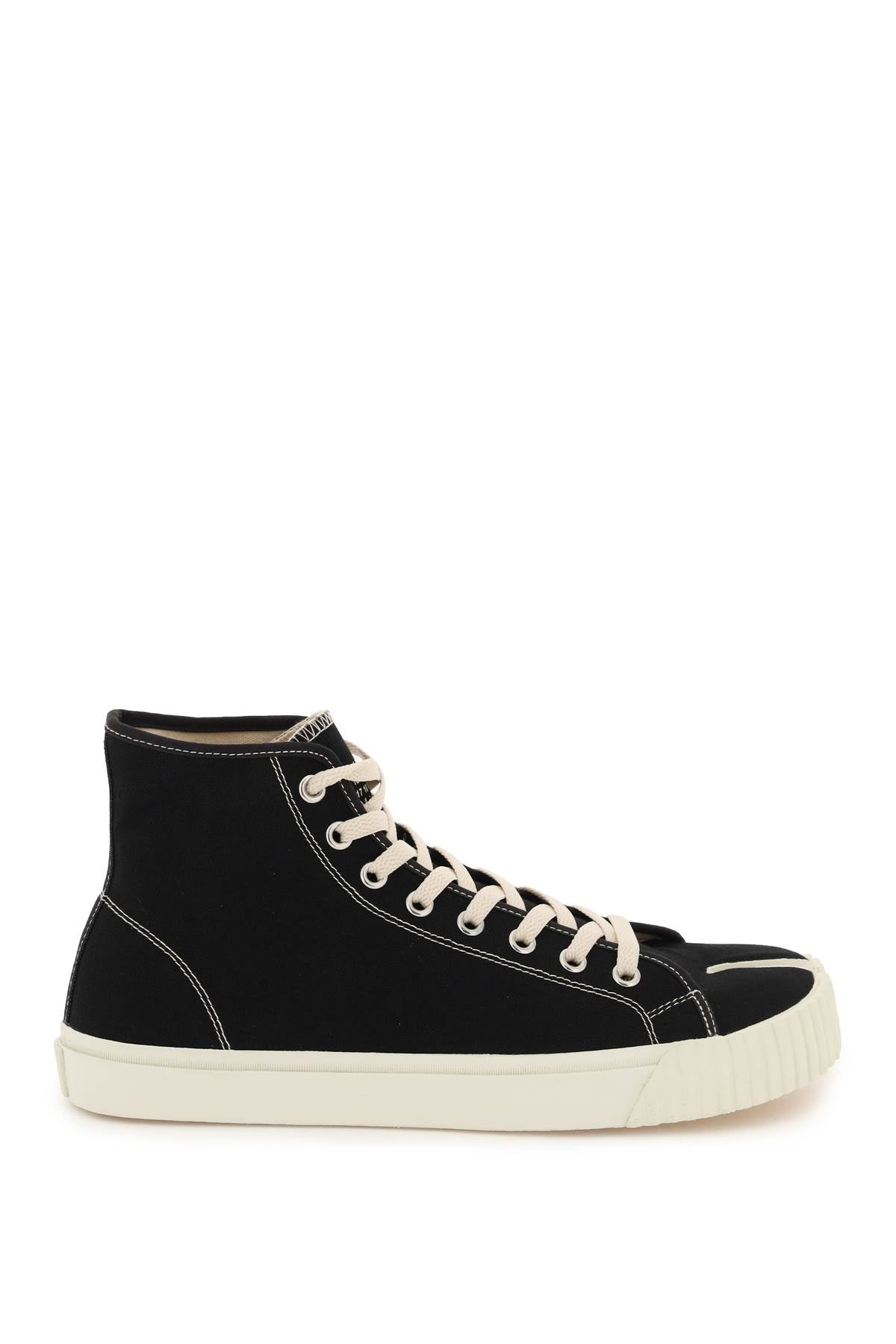 MAISON MARGIELA Men's 23FW Black Sneakers - Fashionable Footwear for the Modern Gentleman