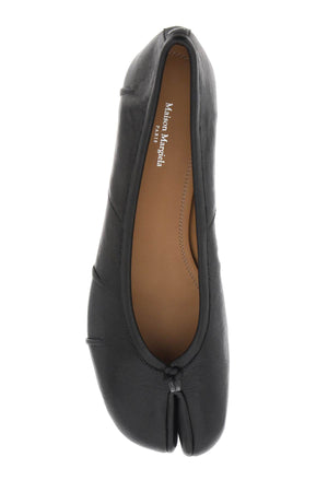 MAISON MARGIELA Timeless Japanese-inspired Ballerina Shoes for Women - Black Leather Flats