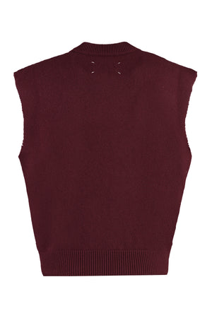 Áo Knit Lụa đỏ rượu vang cho Nam | Chi tiết cắt sọc trước và đường may hiển thị