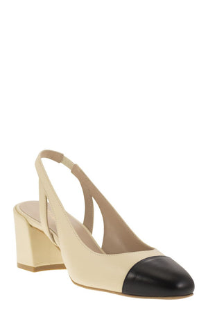 STUART WEITZMAN Sleek 50 - Pointed Pumps in Cream/Black