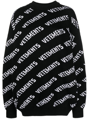 Áo len đen họa tiết chữ cái cho phụ nữ - FW23