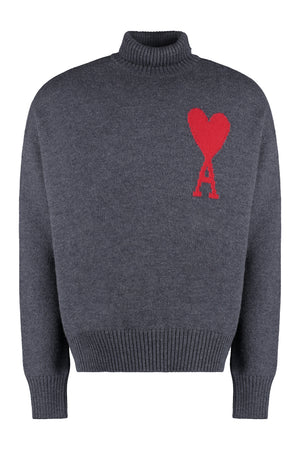 AMI PARIS Elegant Grey Turtleneck Sweater with Heart Motif