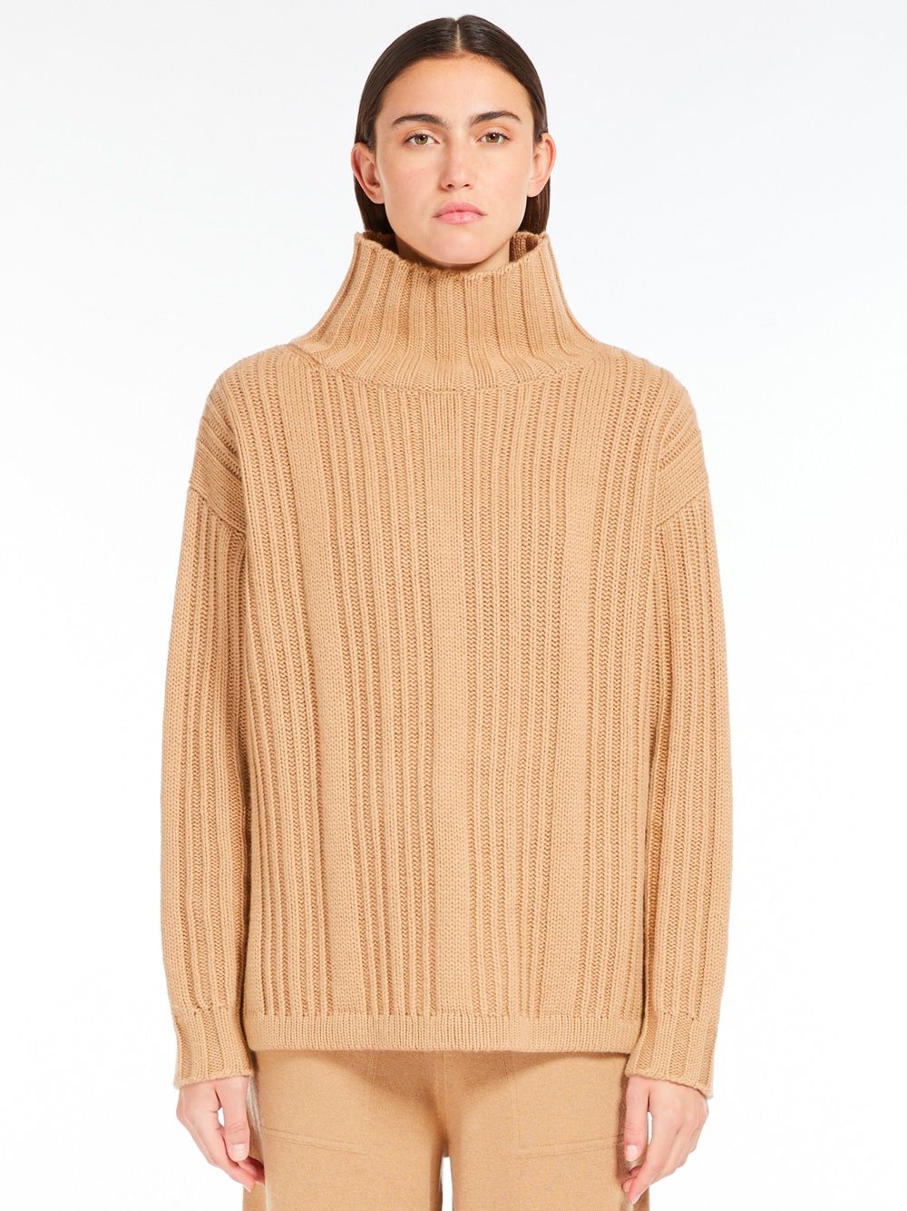 MAX MARA Luxury Turtleneck Sweater in Wool and Cashmere