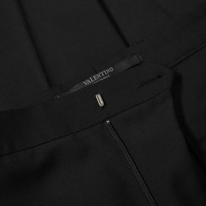 VALENTINO Sophisticated Black Trousers with Single Pleats