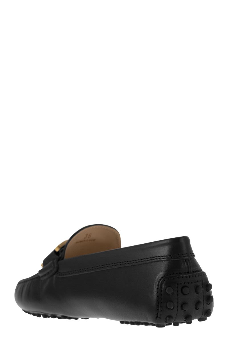 TOD'S Black Brushed Leather Moccasin with Metal Chain Accessory for Women