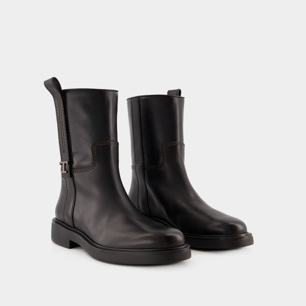 TOD'S Elegant Mini 20L Calfskin Boots