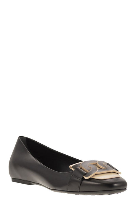 TOD'S Elegant Leather Ballerina Flats with Chain Detail - Heel Height 1.5cm