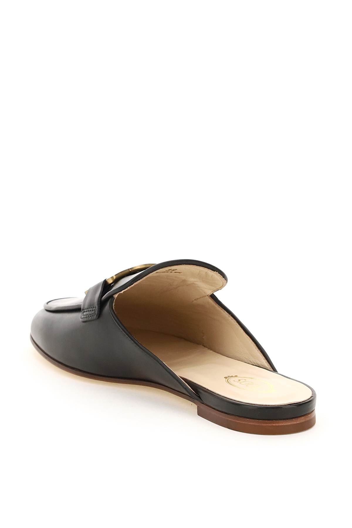 TOD'S Stylish Leather Slides with Antiqued Gold Metal Chain Detail for Women