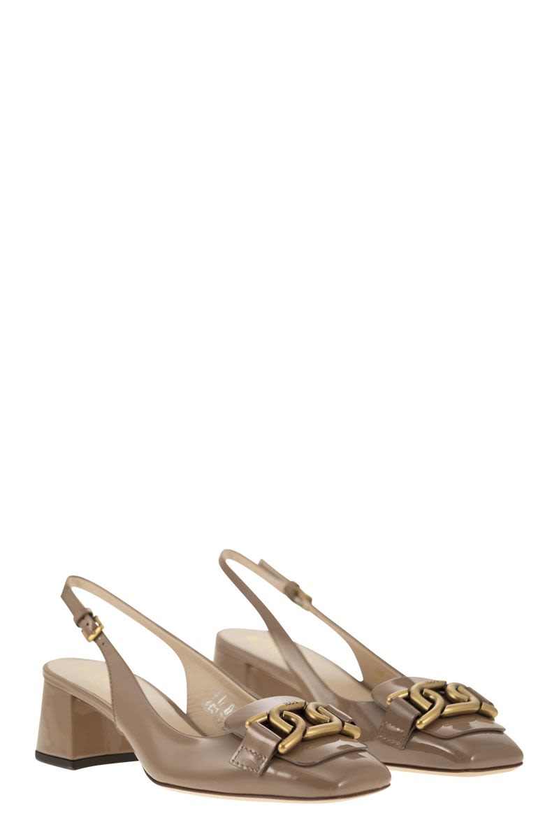 TOD'S Stylish Slingback Pumps with Custom Metal Chain Accessory