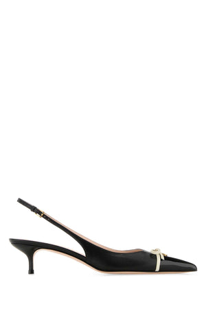 VALENTINO GARAVANI Chic Leather VLogo Pumps - 4.5 cm Heel