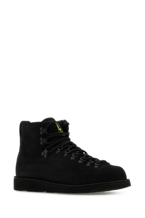 STONE ISLAND Black Leather Nabuk Sneakers - Stylish & Modern Design