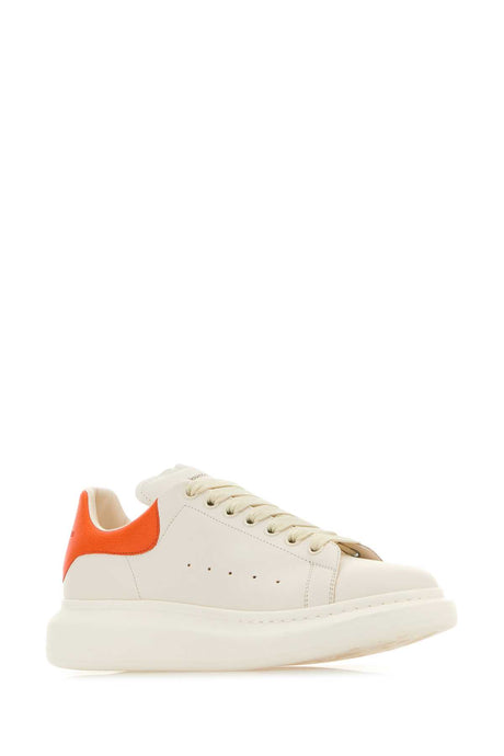 ALEXANDER MCQUEEN Stylish Leather Sneakers for Men with Vibrant Heel